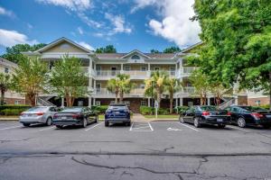 5825 Catalina Dr.
