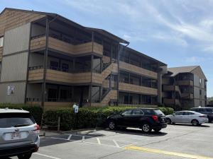 9501 Shore Dr.