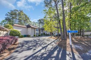 206 Pipers Ln.