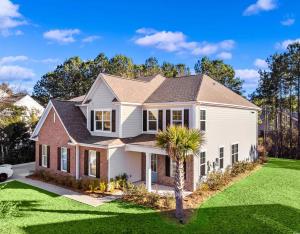 1303 Bermuda Grass Dr.