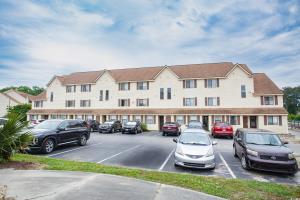 510 Fairwood Lakes Dr.