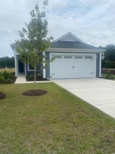 1261 Saxon Ct.